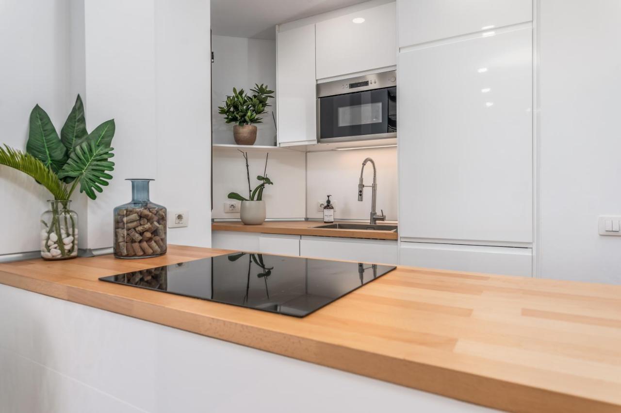 לוס כריסטיאנוס Summerland Luxury Apartment Ln Los Cristianos מראה חיצוני תמונה